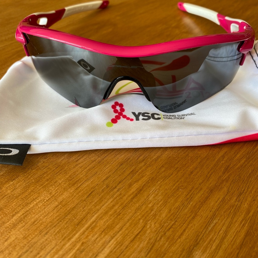 Oakley Limited Edition Radarlock Sunglasses - 2012 Kona Breast Cancer Edition